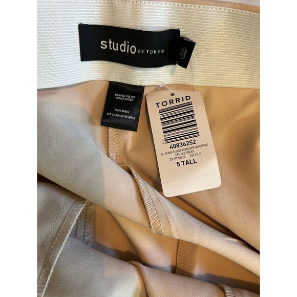 Studio by Torrid Pull On Wide Leg Refined Crepe Cream Women's Size 5 Tall - Picture 6 of 7